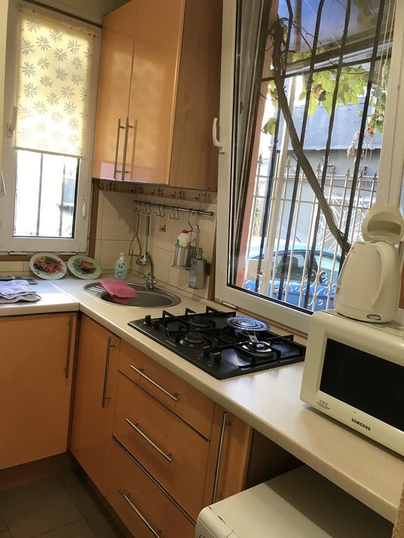 Aleksandr Apartment Odessa Exteriör bild